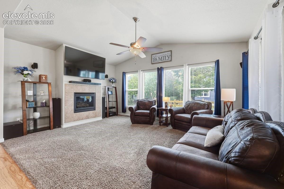 Listing photo 12 for 3502 Red Baron Drive
