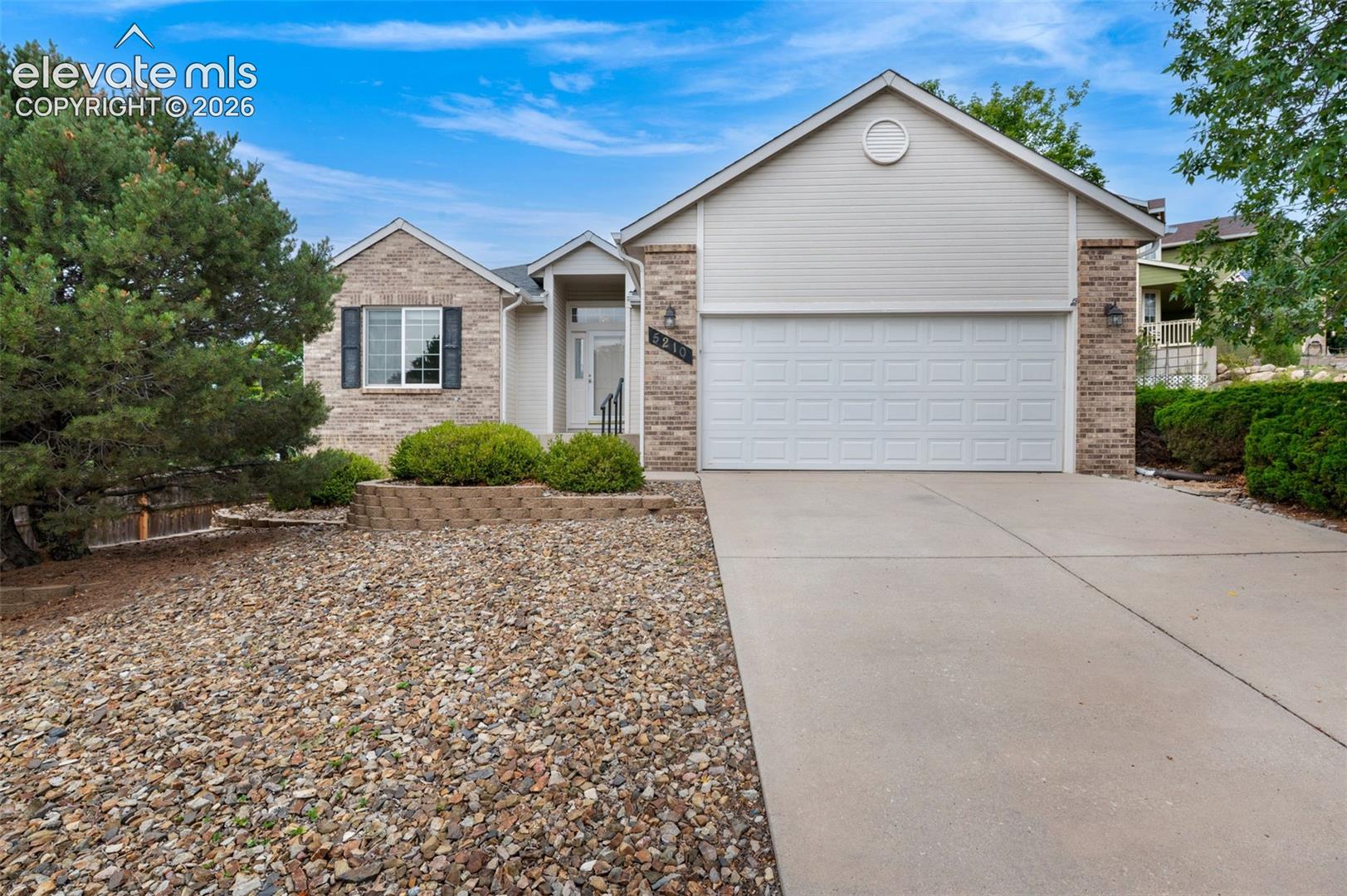 5210 Whip Trail, photo 2