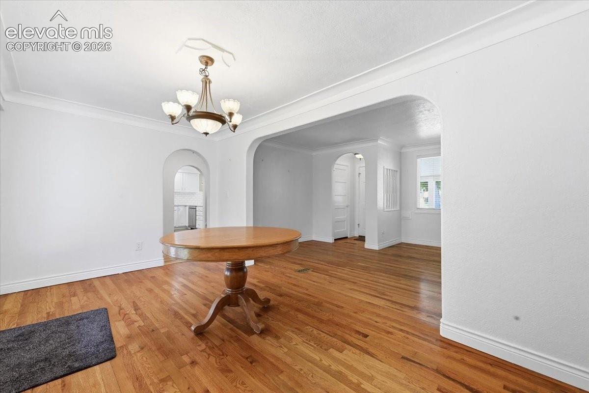 912 Sheridan Avenue, photo 26