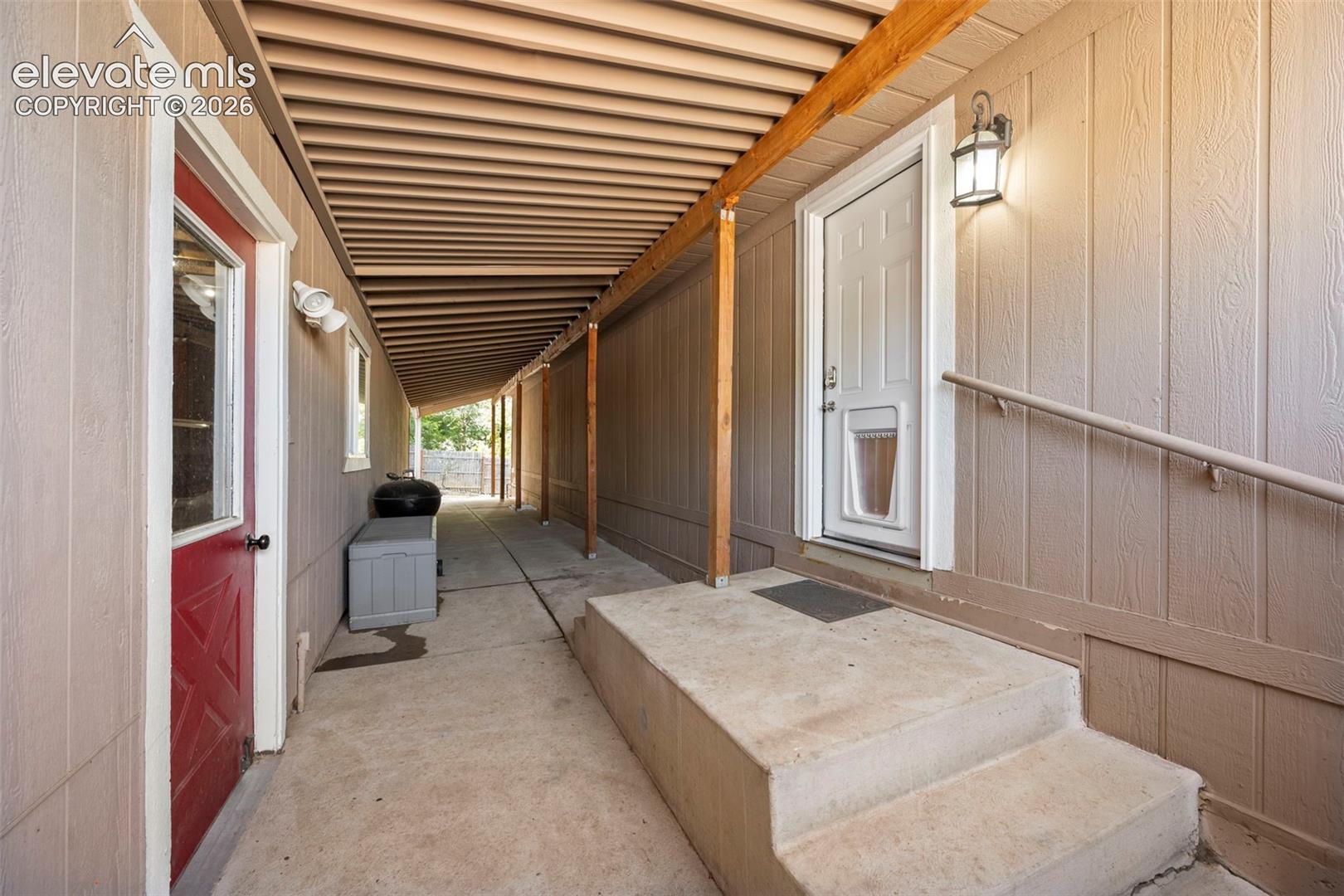 Listing photo 34 for 311 Comanche Village Drive