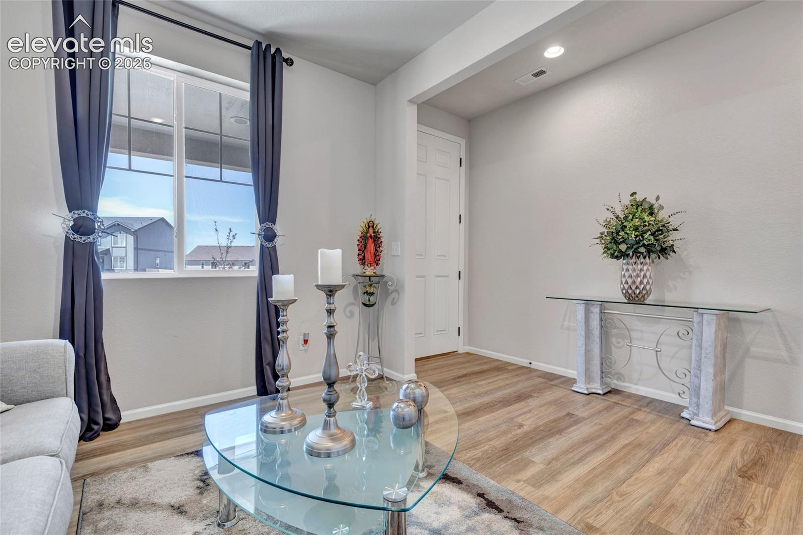 Listing photo 9 for 3434 Bella Luna Drive