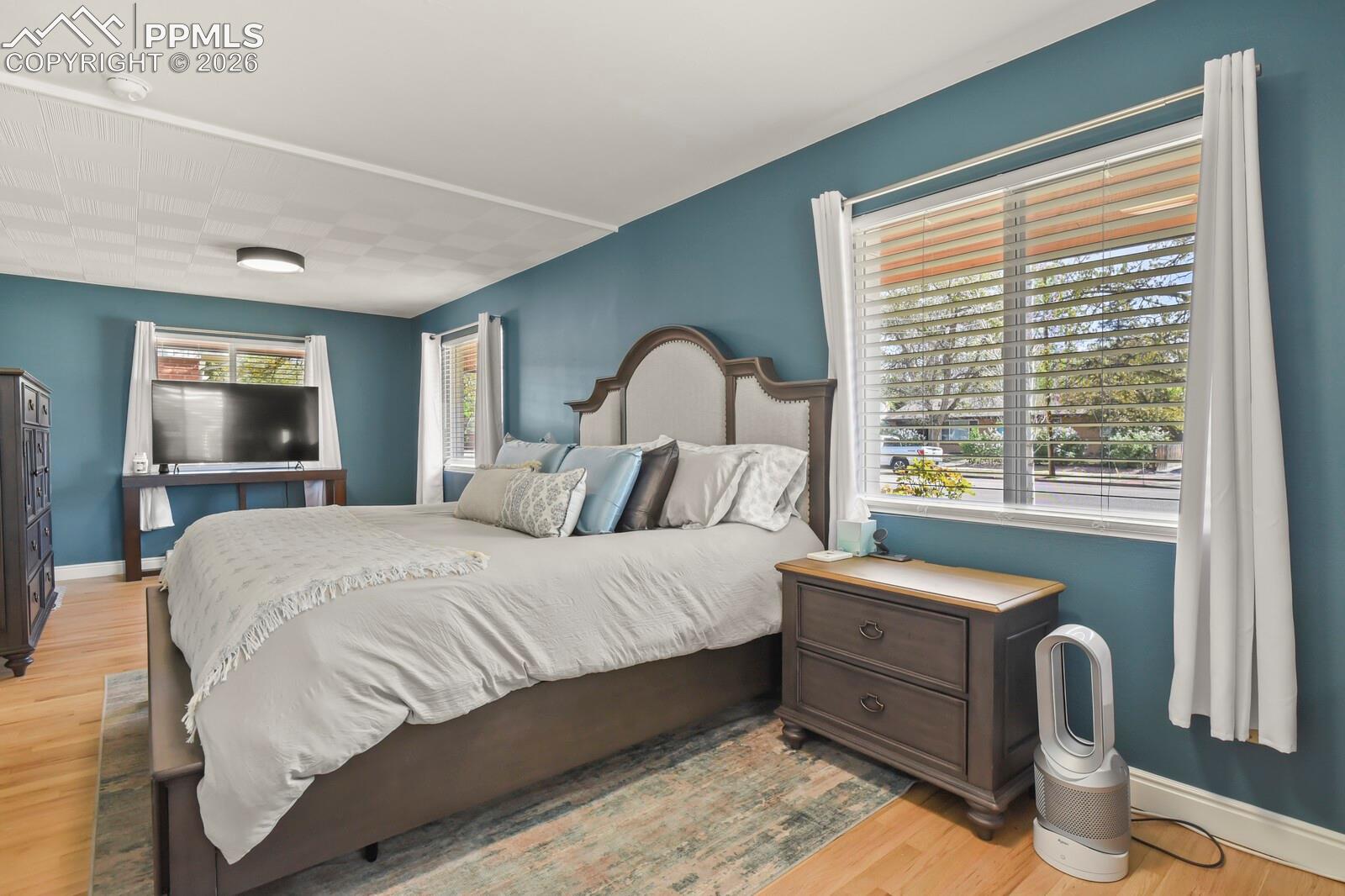 Listing photo 15 for 691 S Holly Street