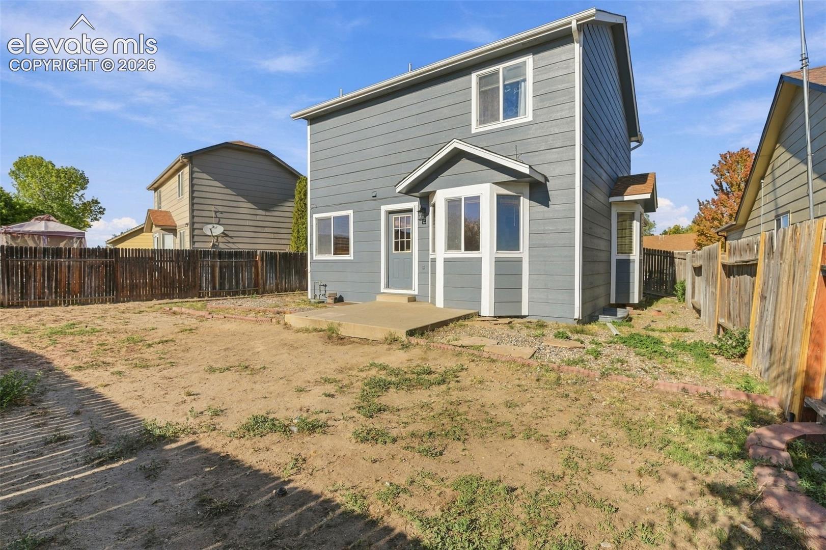 Listing photo 39 for 1040 Red Brooke Drive