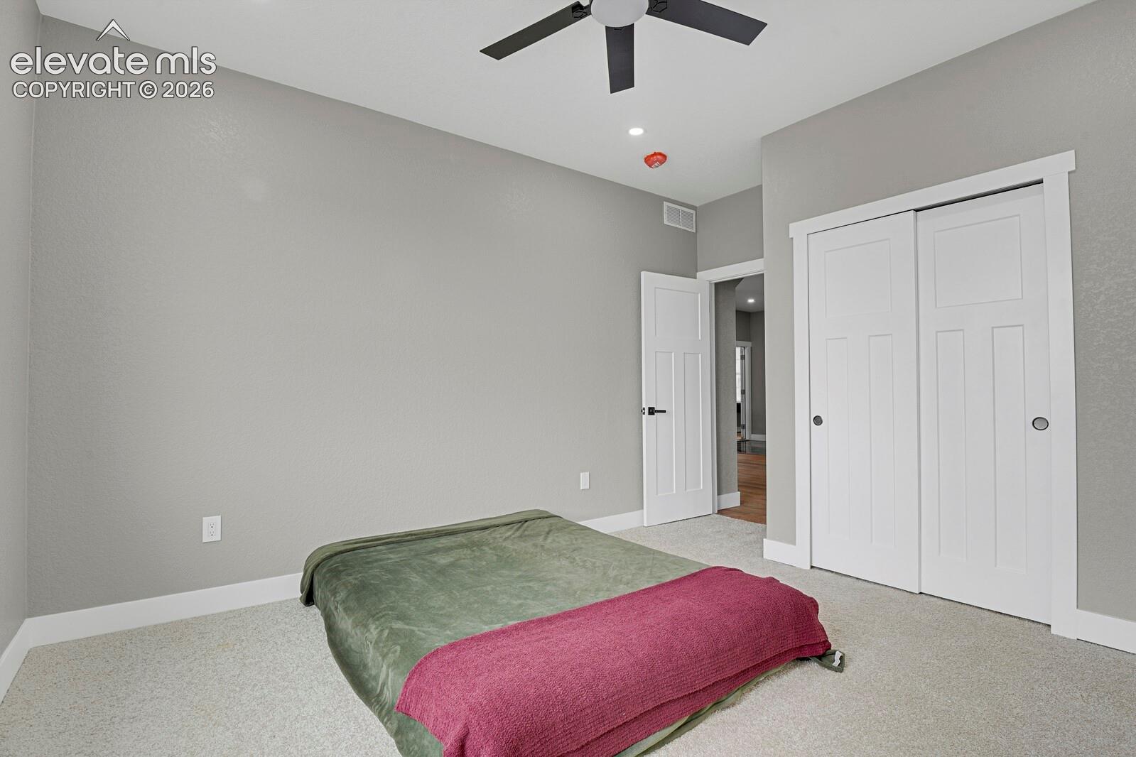Listing photo 27 for 2015 N Ellicott Highway