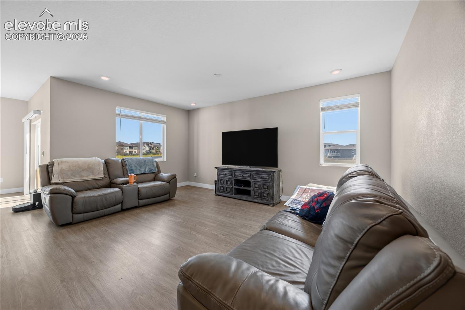 Listing photo 11 for 12620 Enclave Scenic Drive