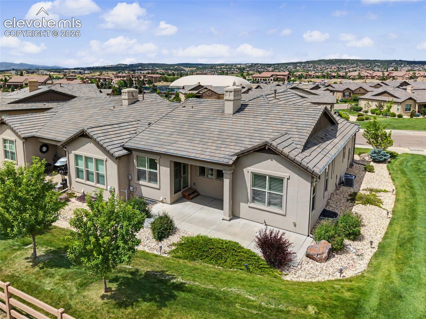 Listing photo 3 for 1906 Villa Creek Circle