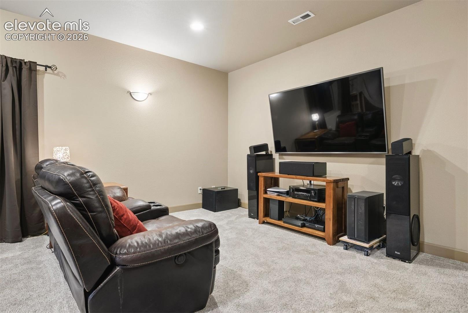 Listing photo 34 for 14953 Snowy Pine Point
