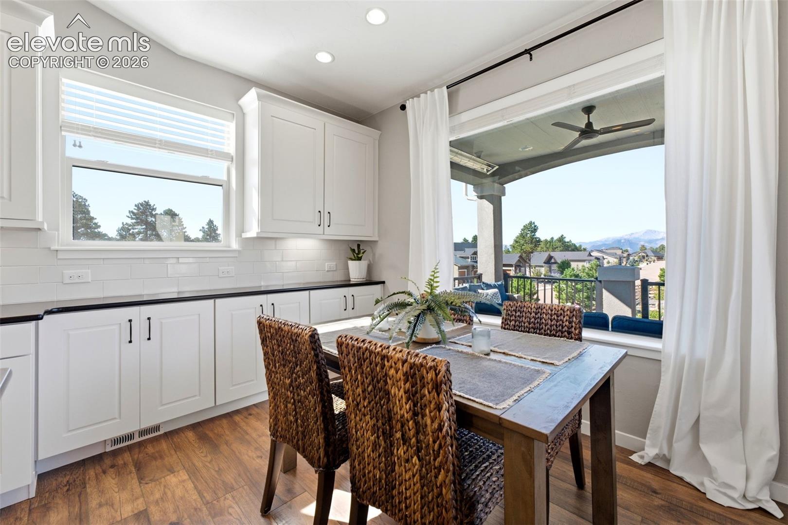 Listing photo 13 for 1386 Catnap Lane