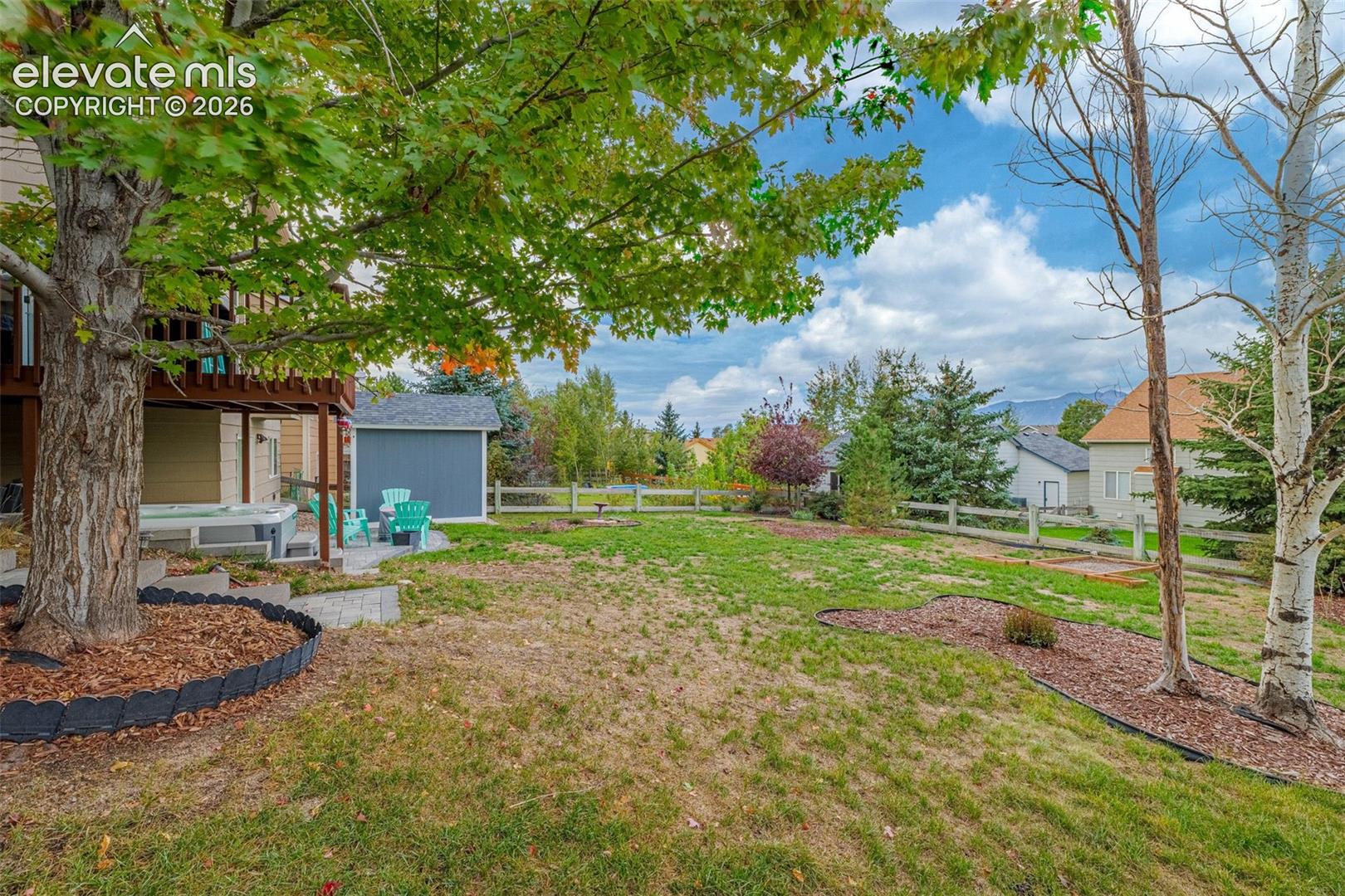 Listing photo 33 for 15628 Dawson Creek Drive