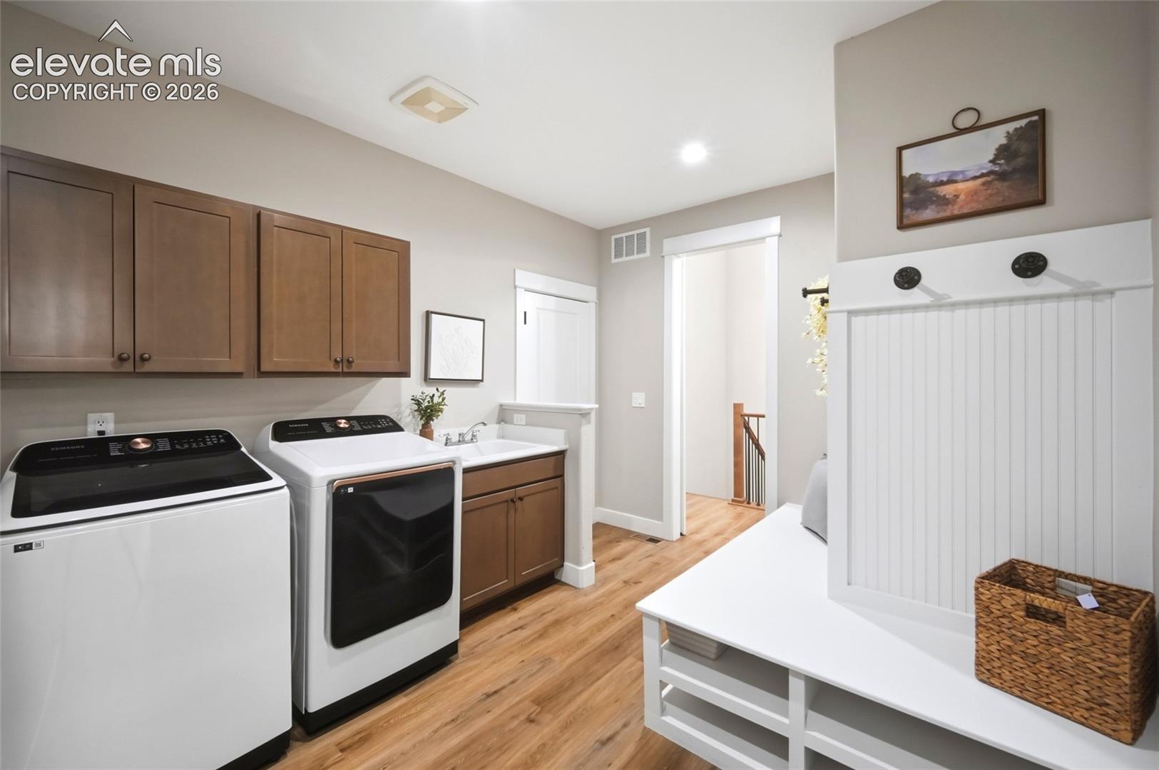 Listing photo 14 for 10540 Wrangell Circle