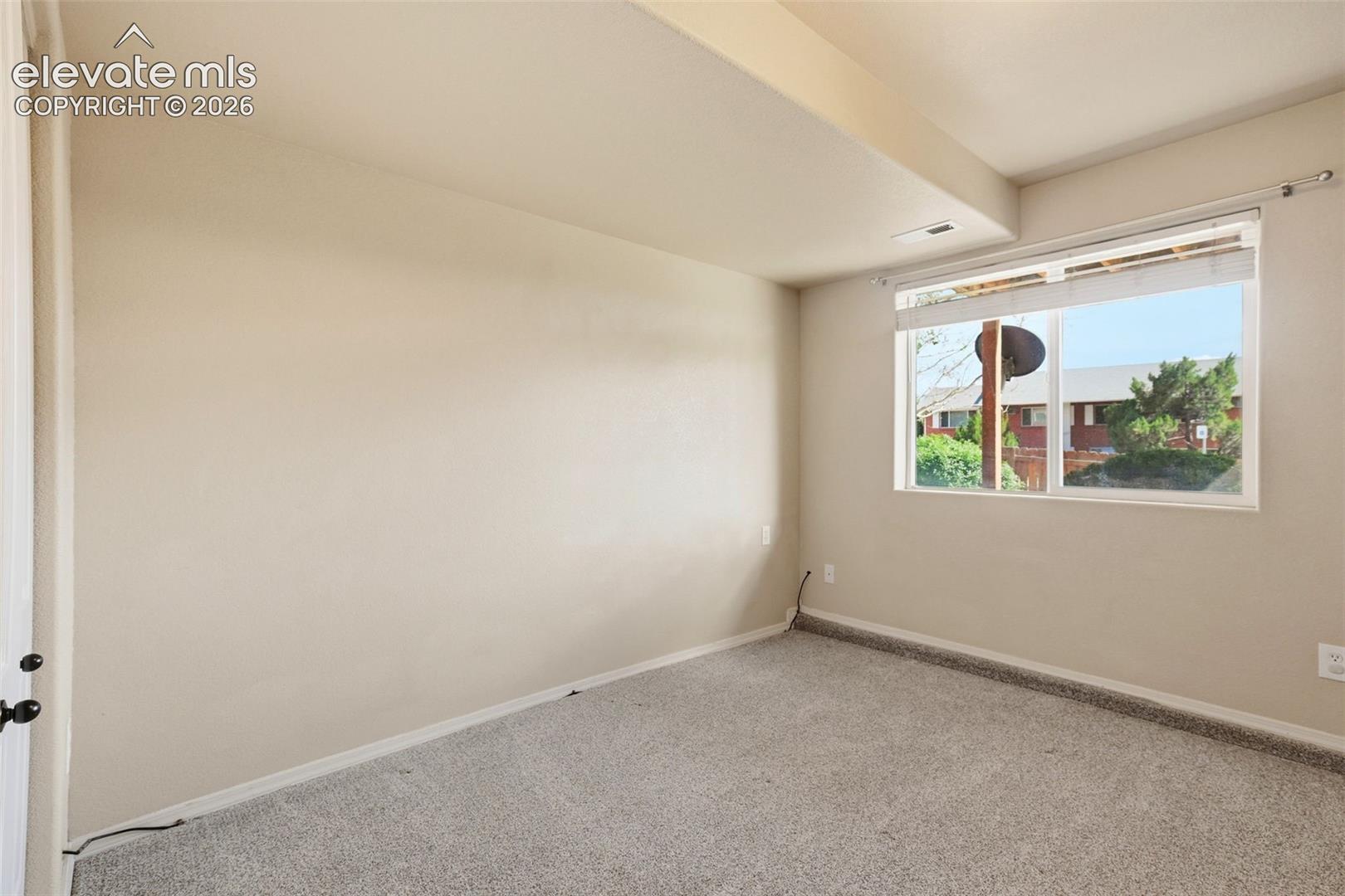 2310 La Salle Street, photo 23