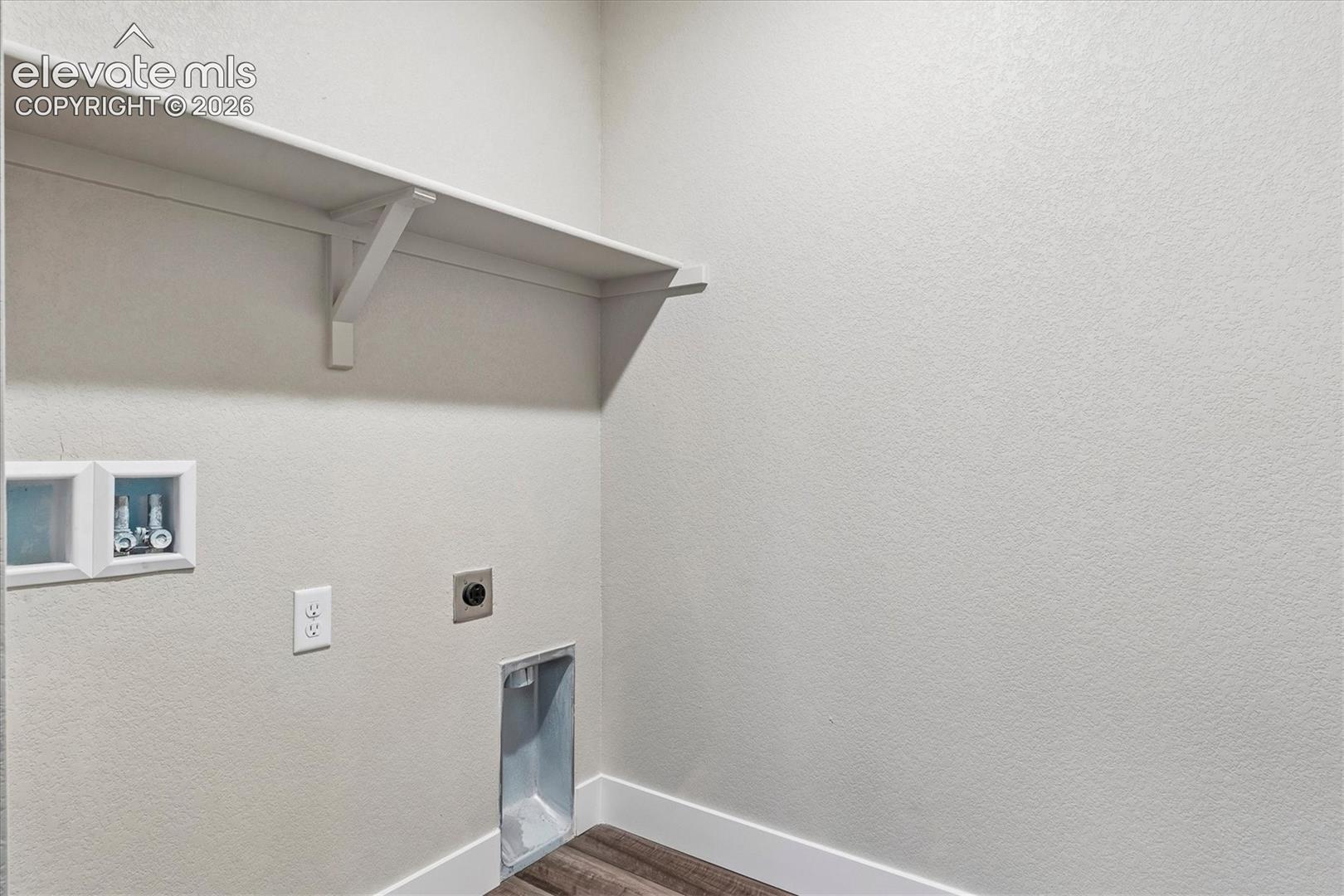 Listing photo 11 for 3023 Curly Grove