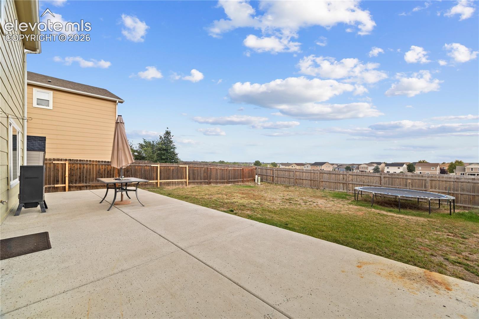 7569 Chenoa Court, photo 31