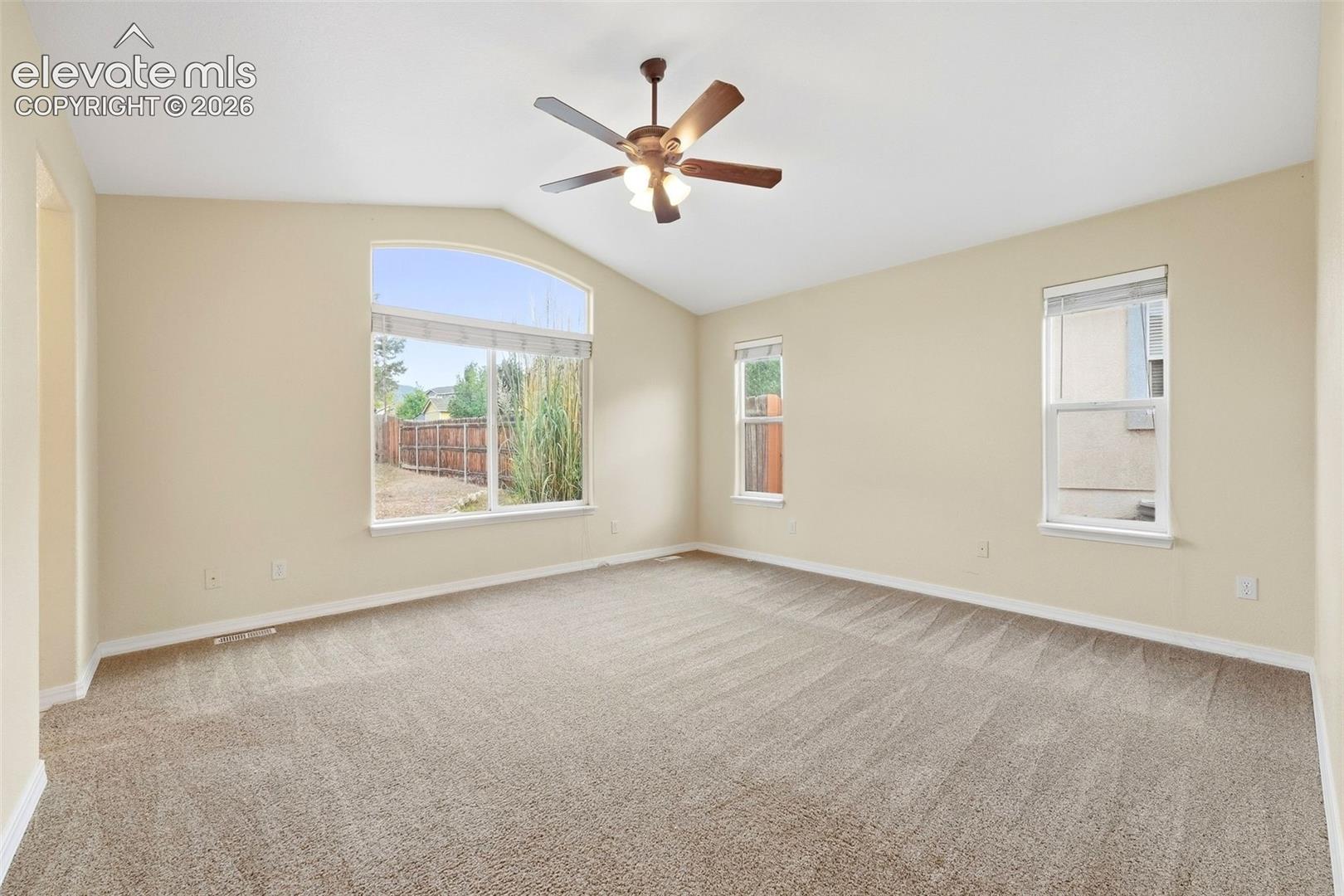 Listing photo 18 for 1167 Hill Mesa Court