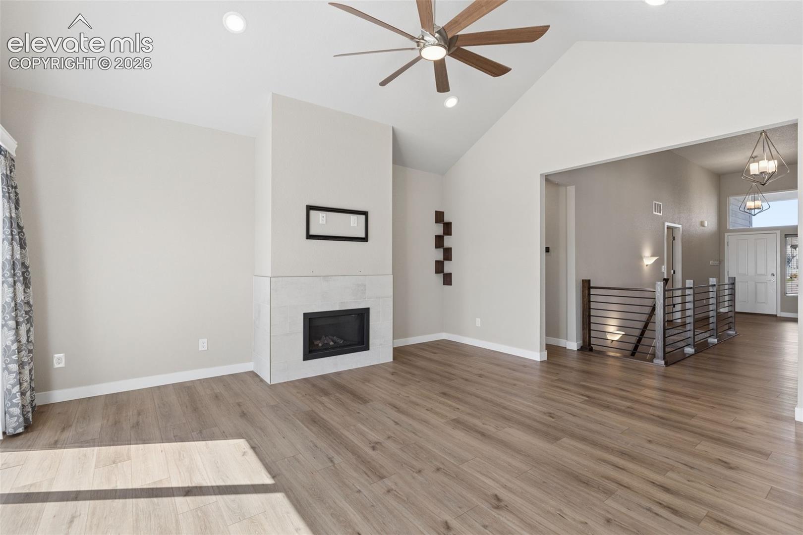 Listing photo 7 for 13107 Parkland Drive