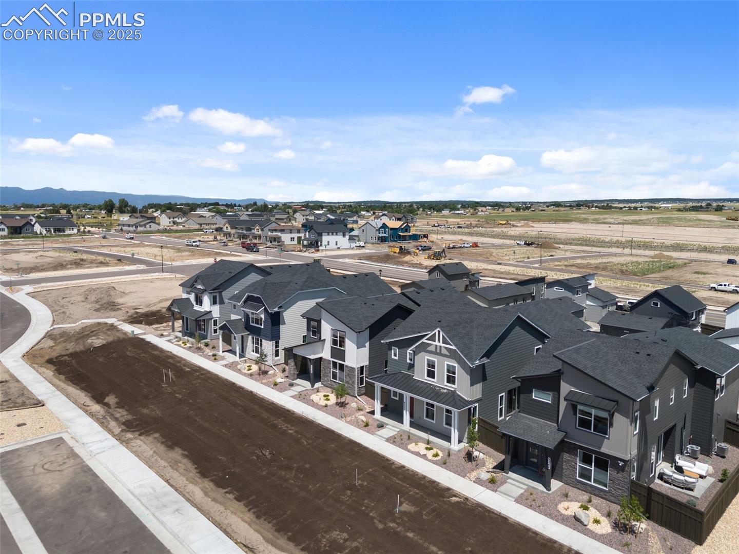 9258 Kurie Mine Lane, photo 47