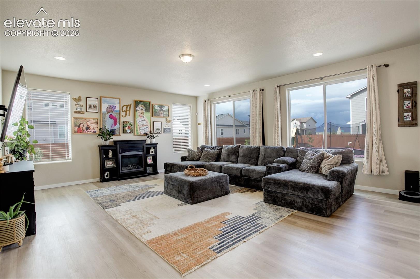 Listing photo 34 for 10877 Rolling Mesa Drive