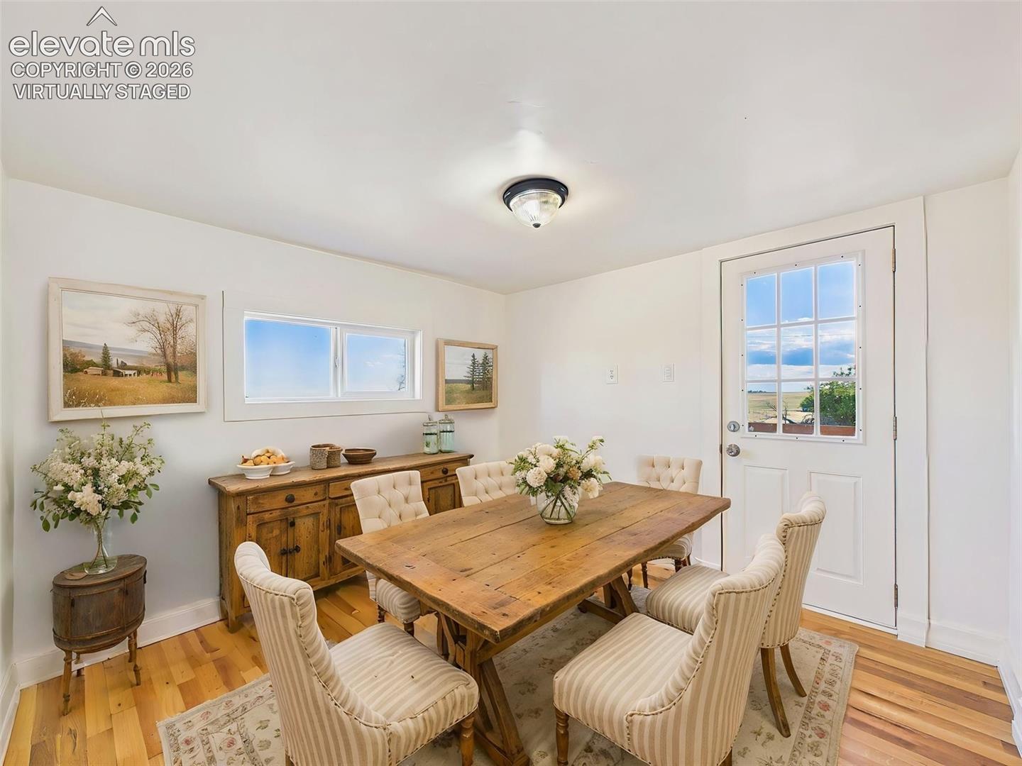 Listing photo 24 for 23015 Murphy Road