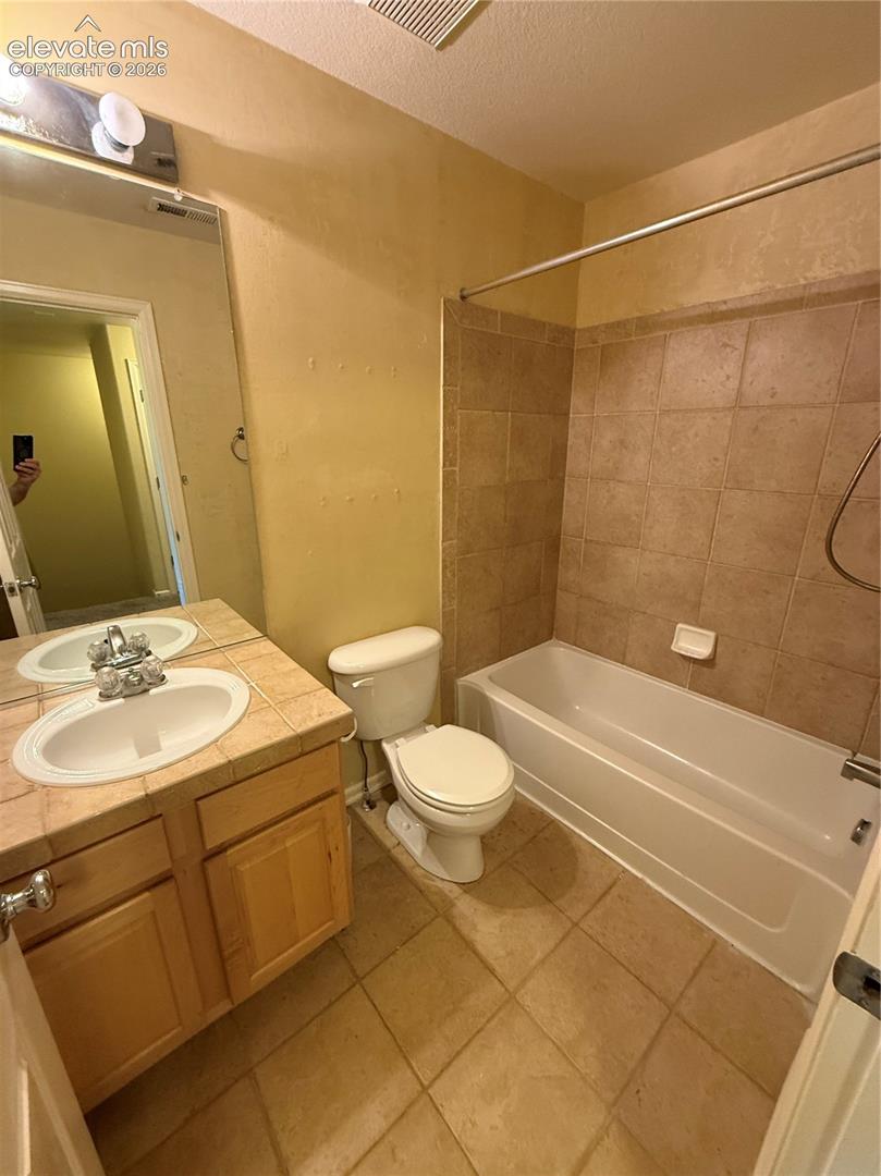 Listing photo 18 for 8309 Confluence Point
