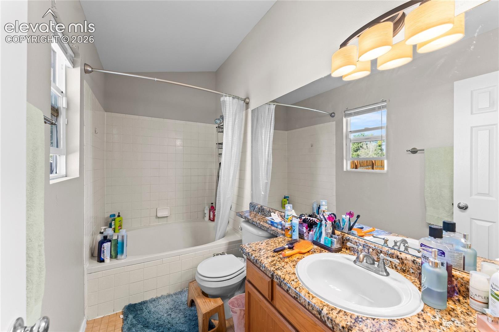 Listing photo 13 for 885 Candlestar Loop