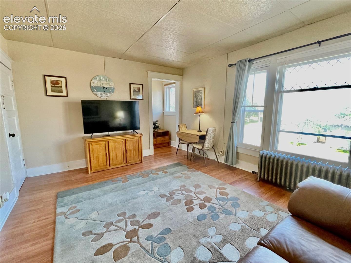 Listing photo 18 for 204 W 15th Street