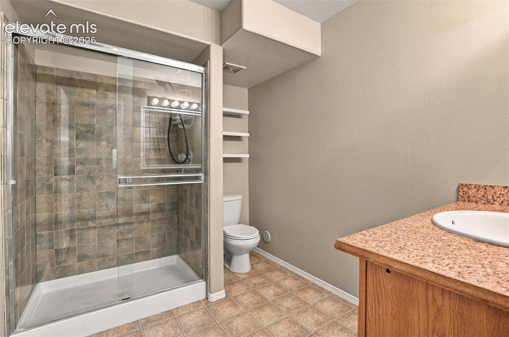 Listing photo 37 for 10467 Mile Post Loop