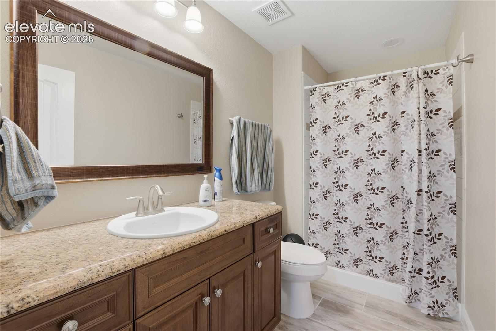 Listing photo 18 for 8109 Lodi Lane