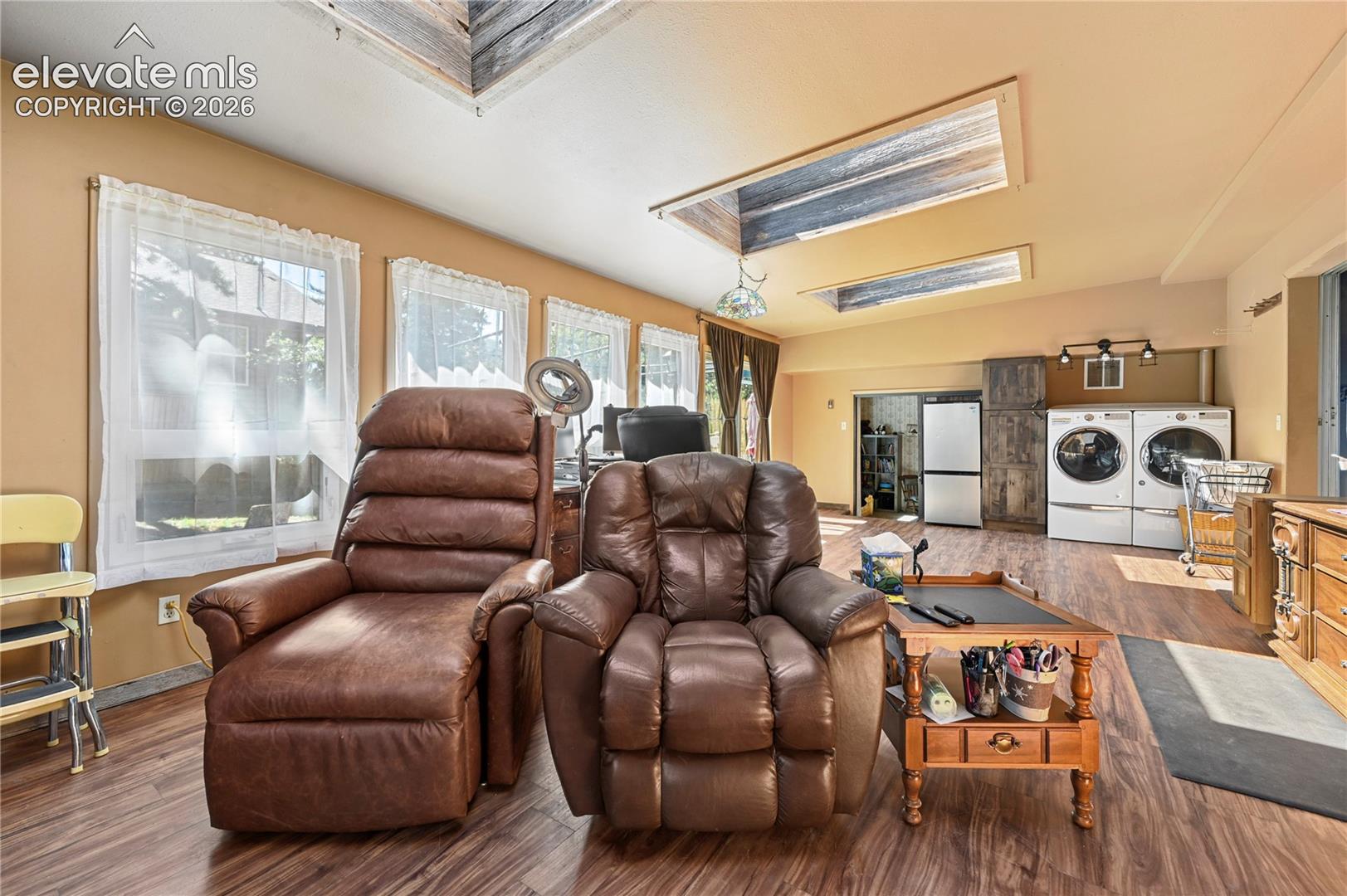 Listing photo 36 for 4455 Heizer Street