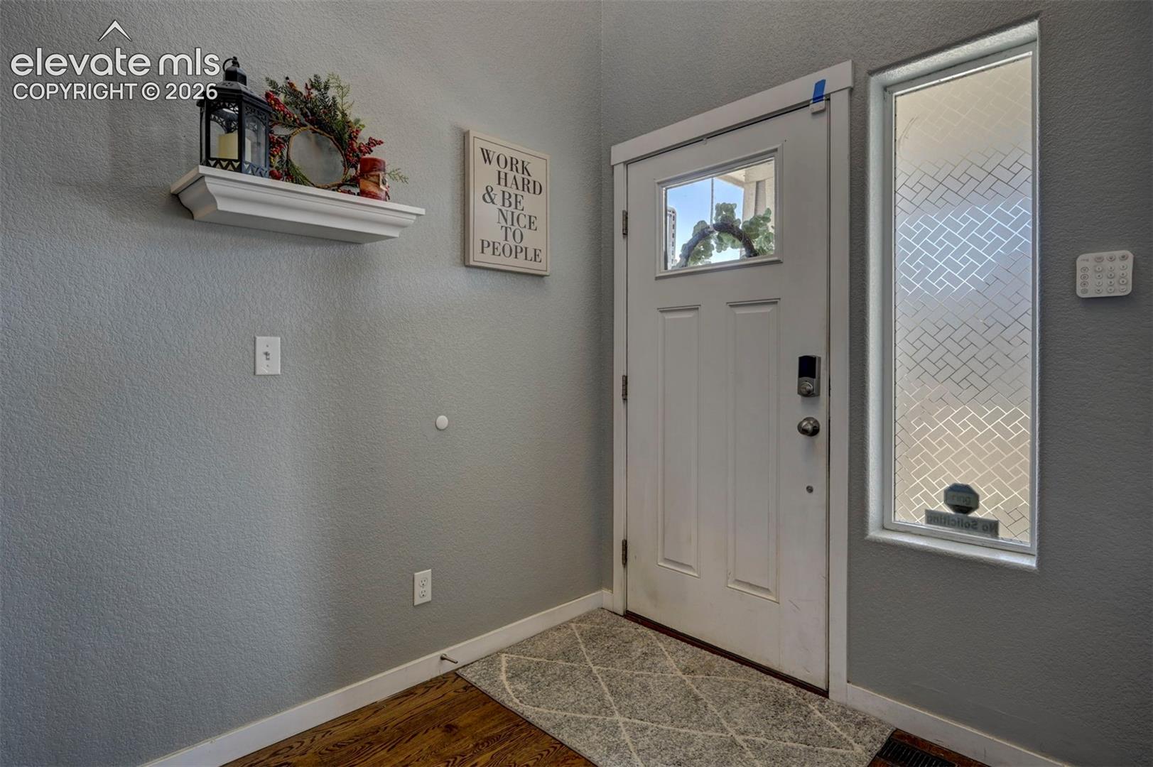 Listing photo 9 for 9428 Torecco Court