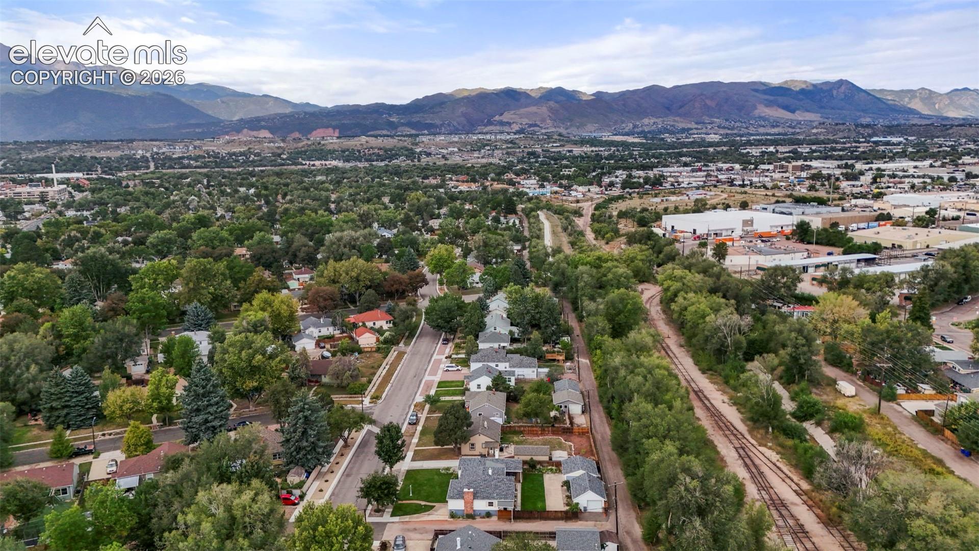 Listing photo 22 for 708 E La Salle Street