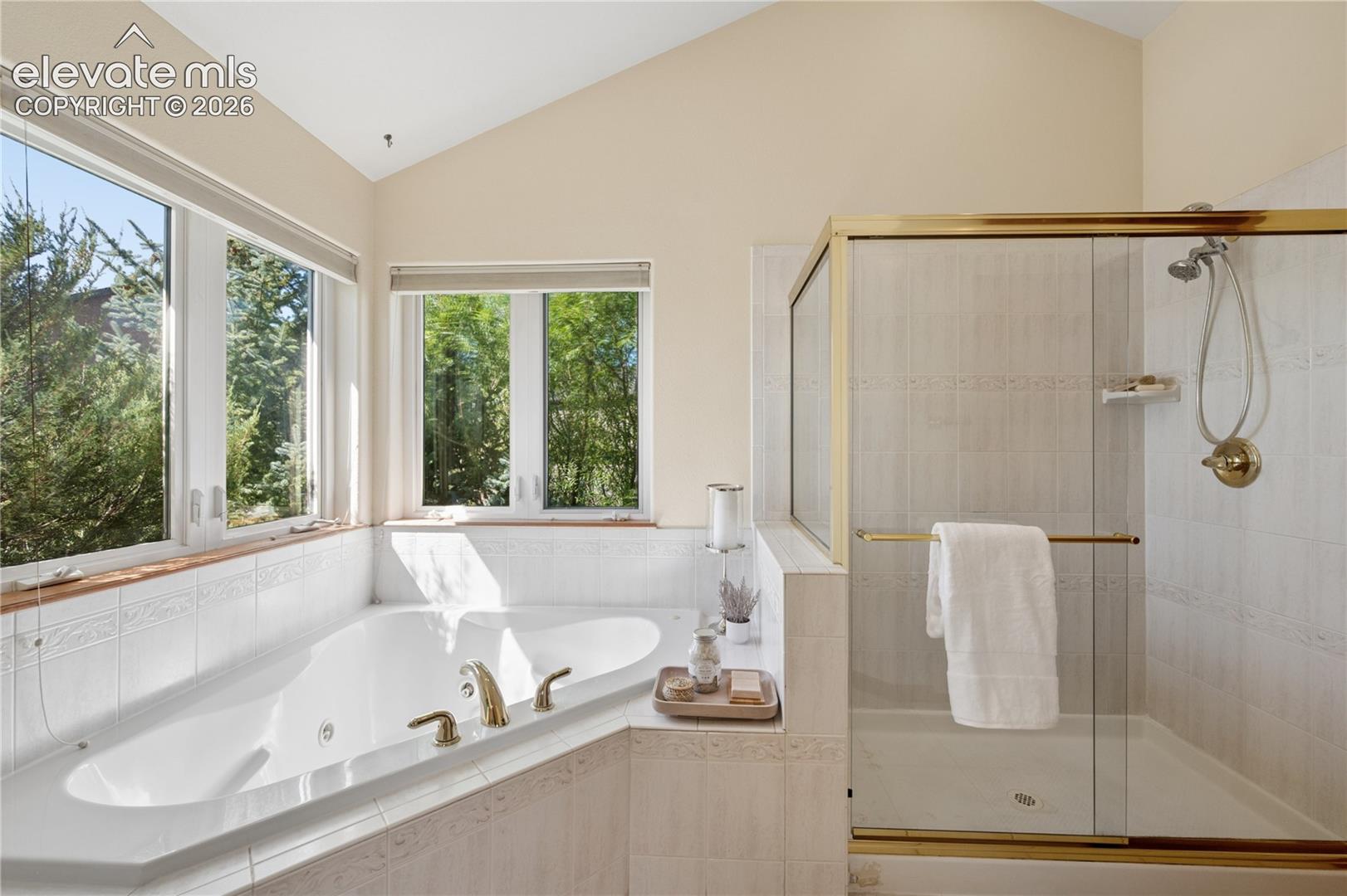 Listing photo 25 for 2285 Vanreen Drive