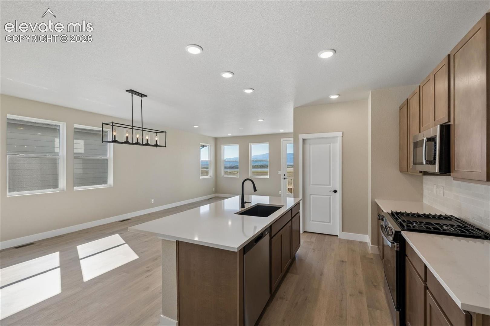 Listing photo 10 for 5440 Triple Tree Street