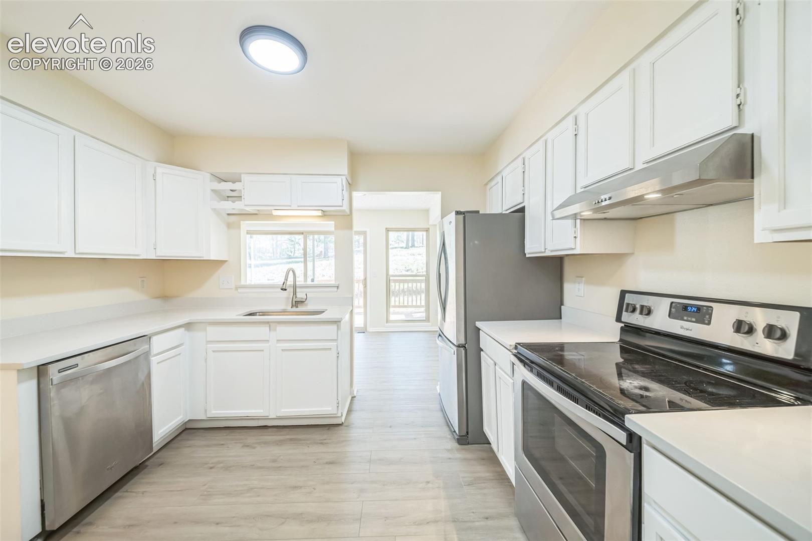 Listing photo 17 for 10635 Green Mountain Falls Road 2