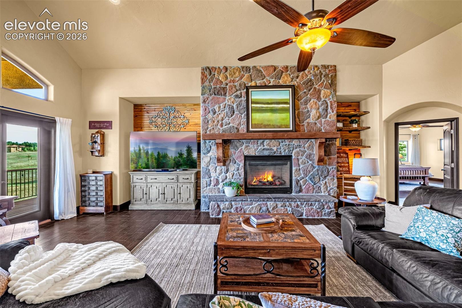 Listing photo 15 for 16895 Horizon Ridge Trail