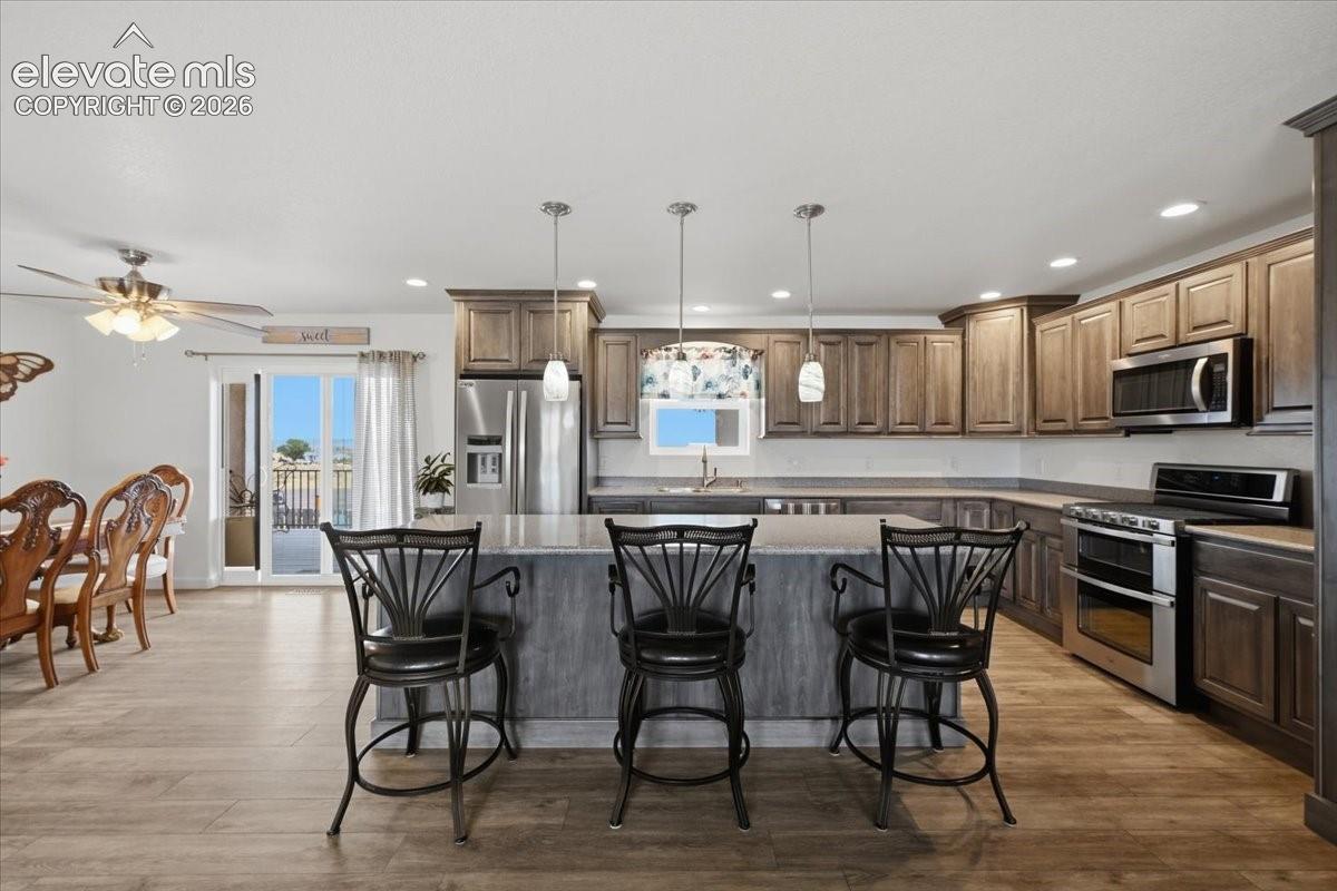 Listing photo 20 for 1516 N Platteville Boulevard