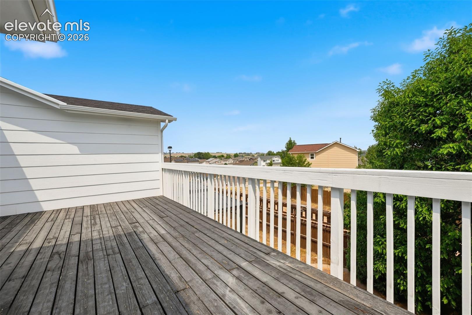 Listing photo 24 for 8929 Celebrity Court