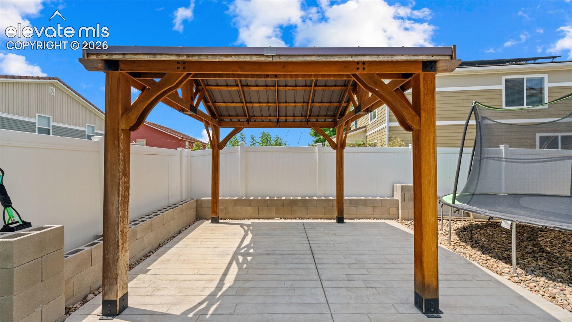 Listing photo 42 for 7915 Bonfire Trail