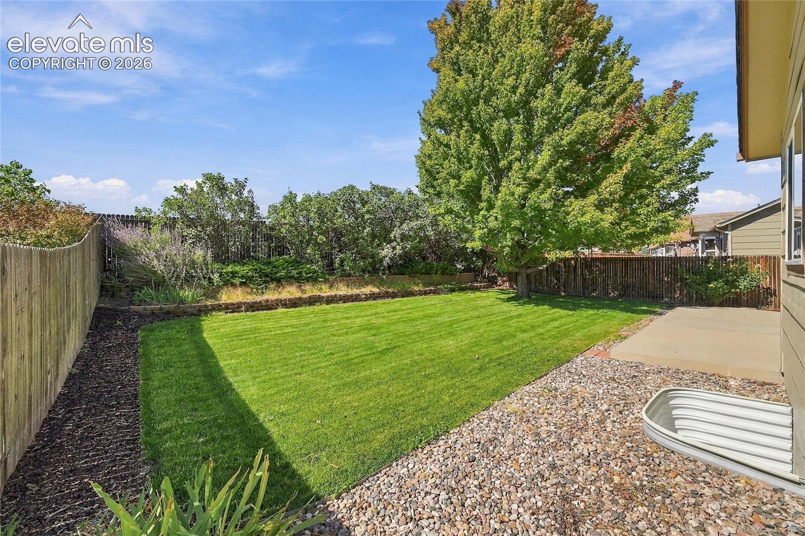 Listing photo 38 for 7538 Sailwind Drive