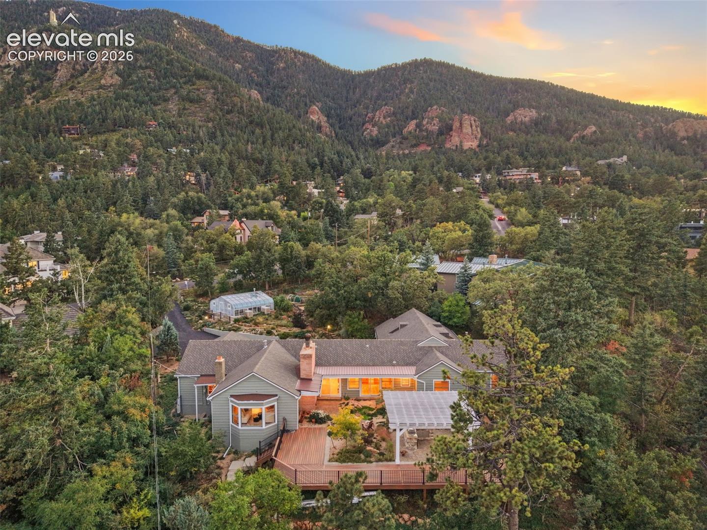 Listing photo 2 for 1670 Old Stage Road