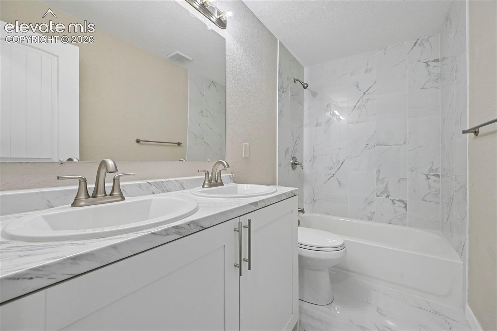 Listing photo 17 for 7313 Colonial Drive