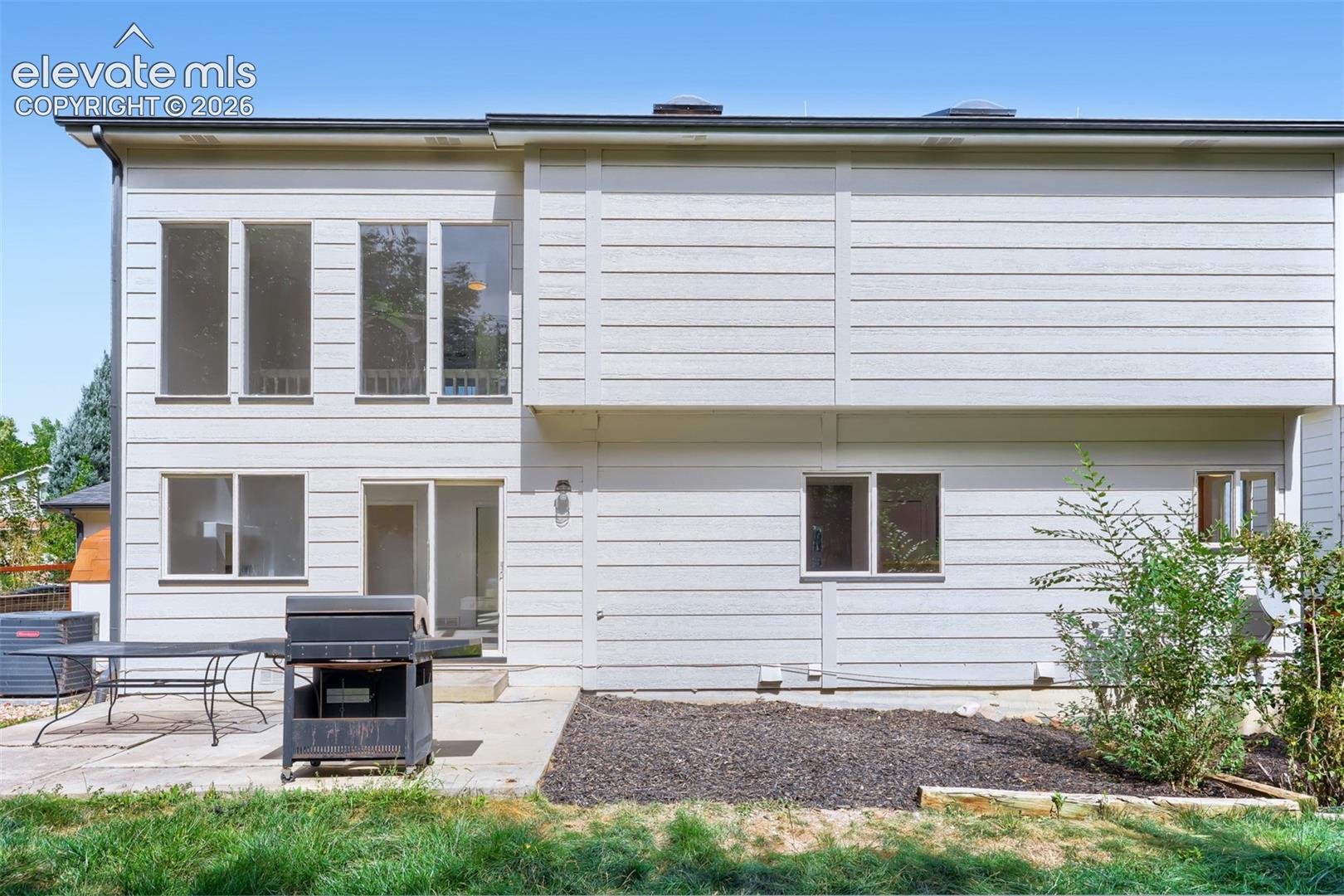 Listing photo 36 for 437 Kearney Avenue
