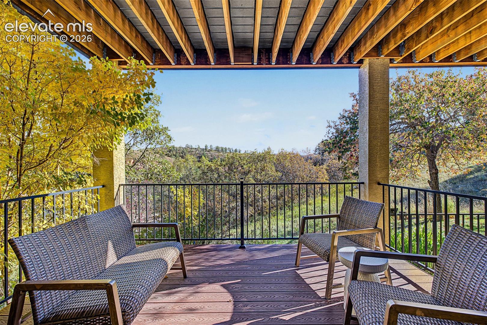 Listing photo 41 for 3530 Twisted Oak Circle