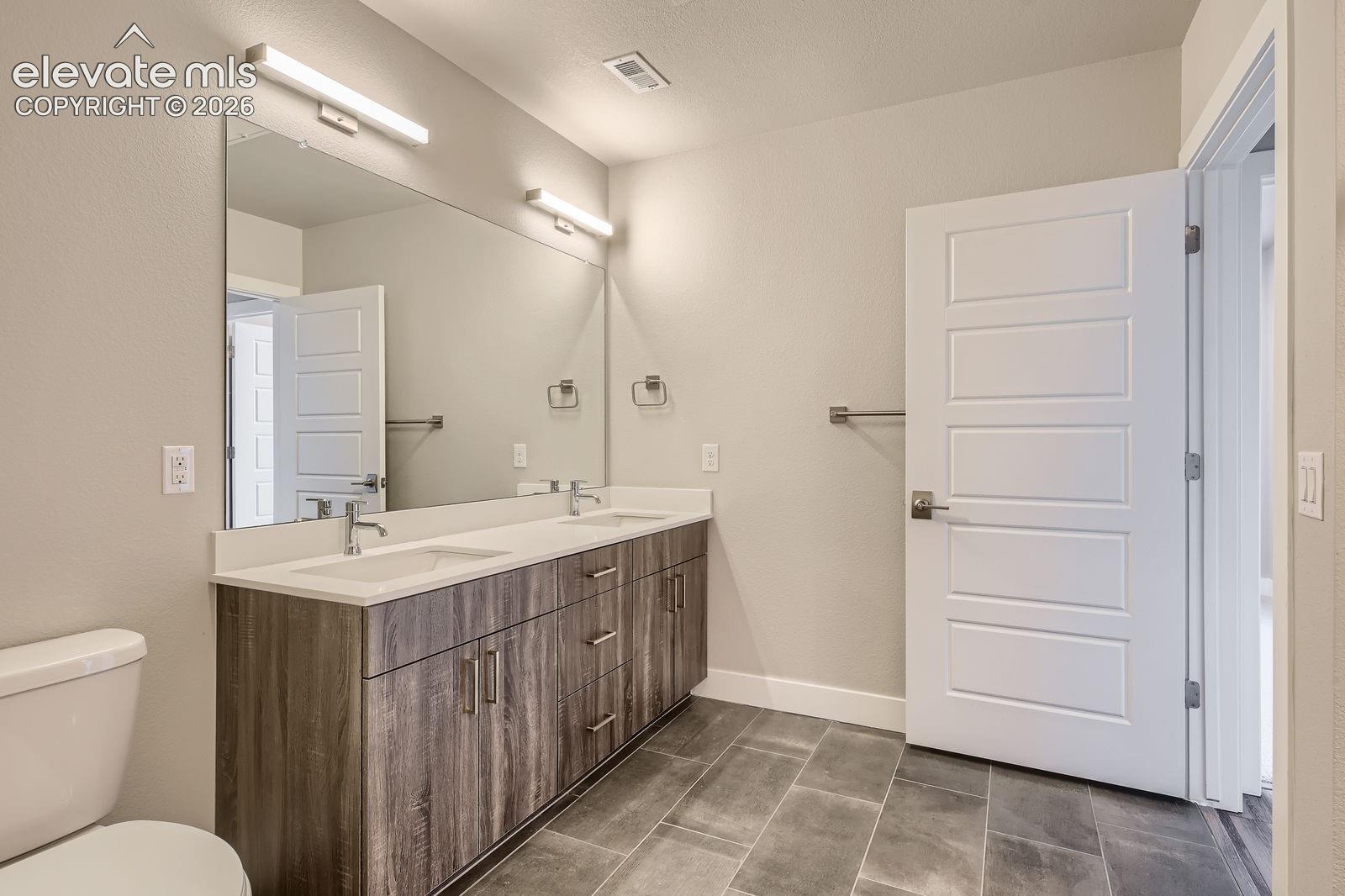 Listing photo 13 for 20 Wilcox Street 316