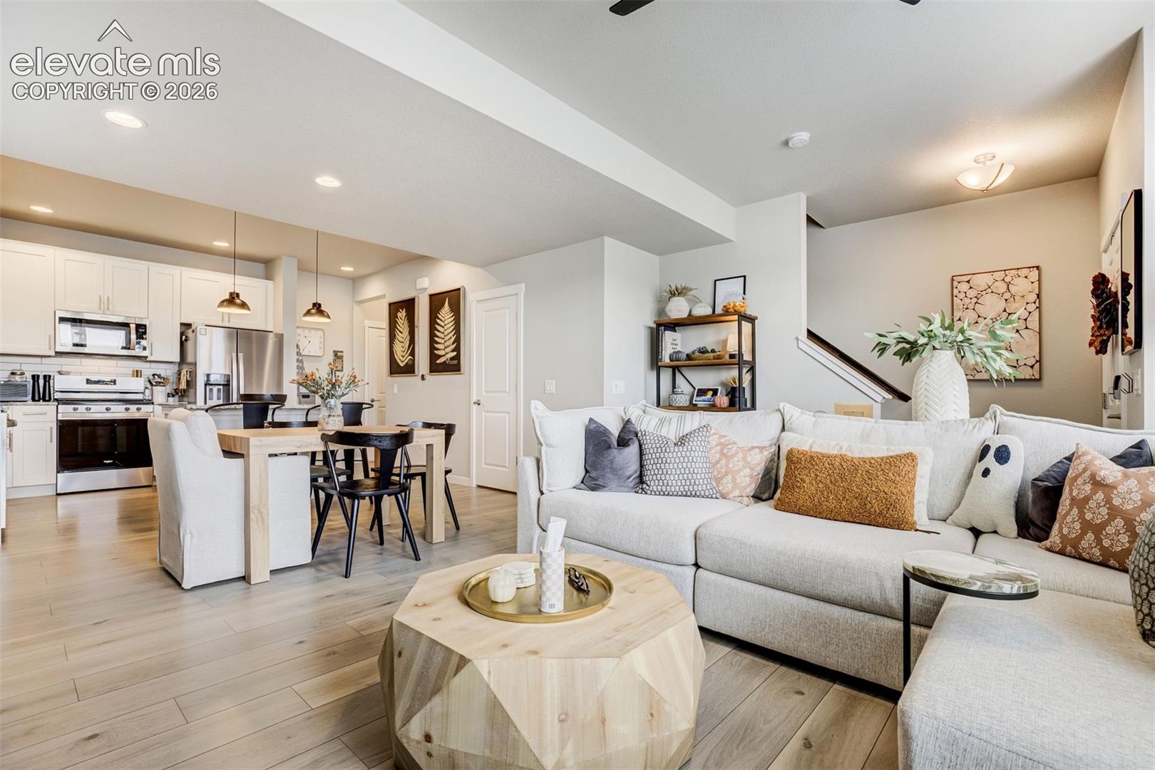 Listing photo 9 for 3635 Levy Park Drive