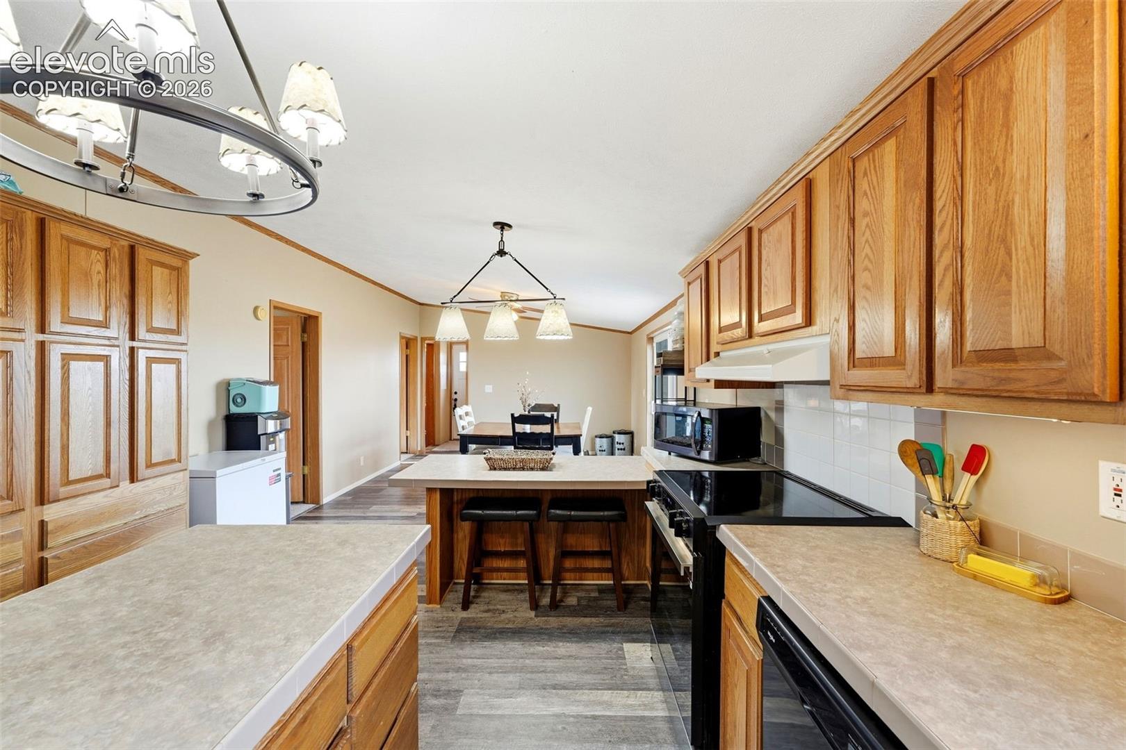Listing photo 11 for 10635 Via Vaquaro Point