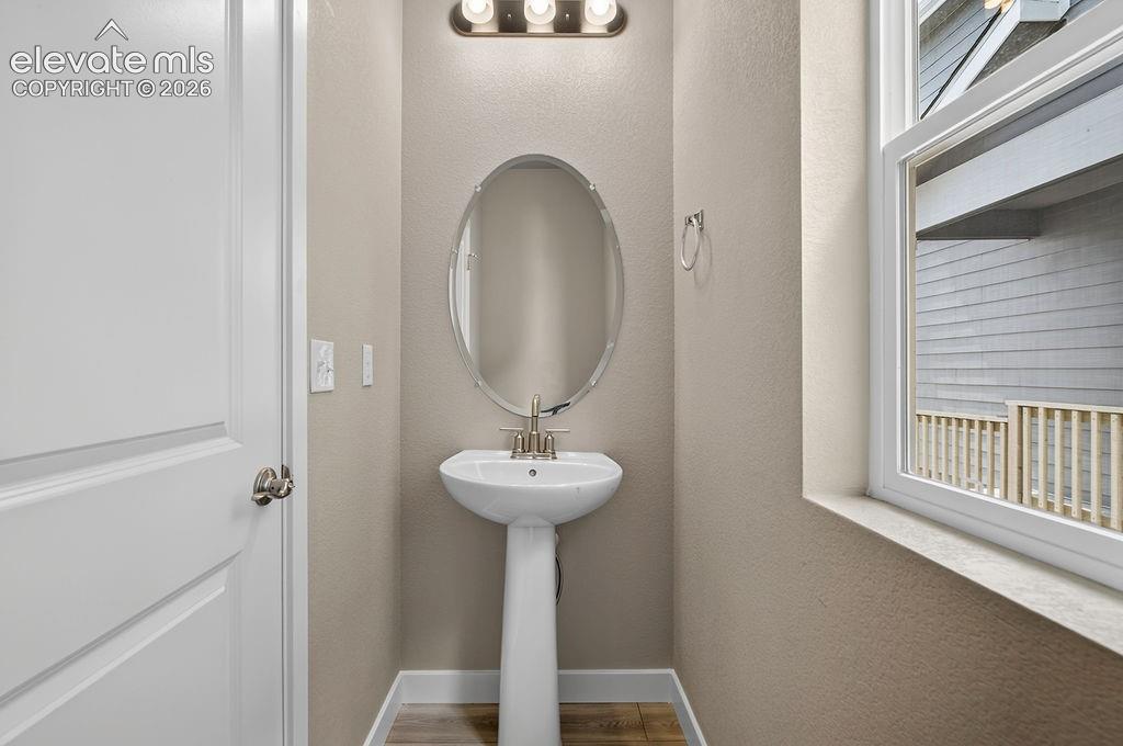 Listing photo 17 for 13644 Nederland Drive