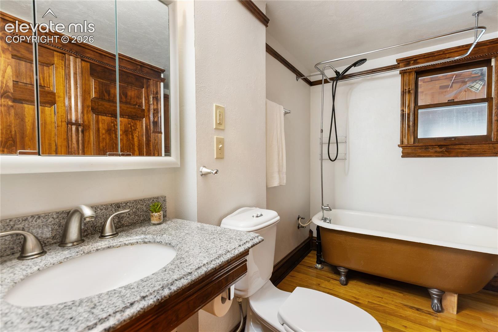 Listing photo 21 for 2210 W Kiowa Street