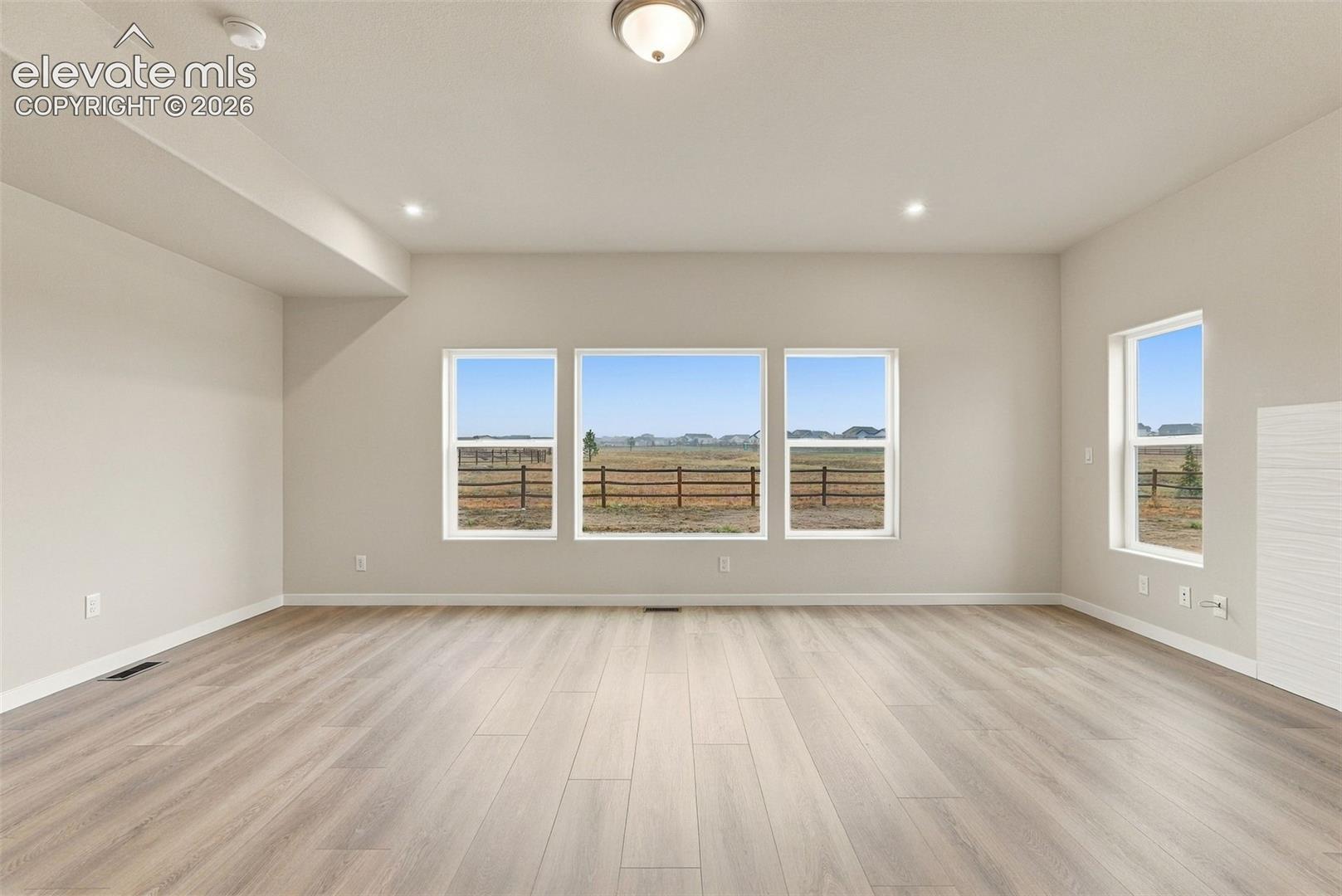 Listing photo 22 for 13586 Crooked Hill Drive