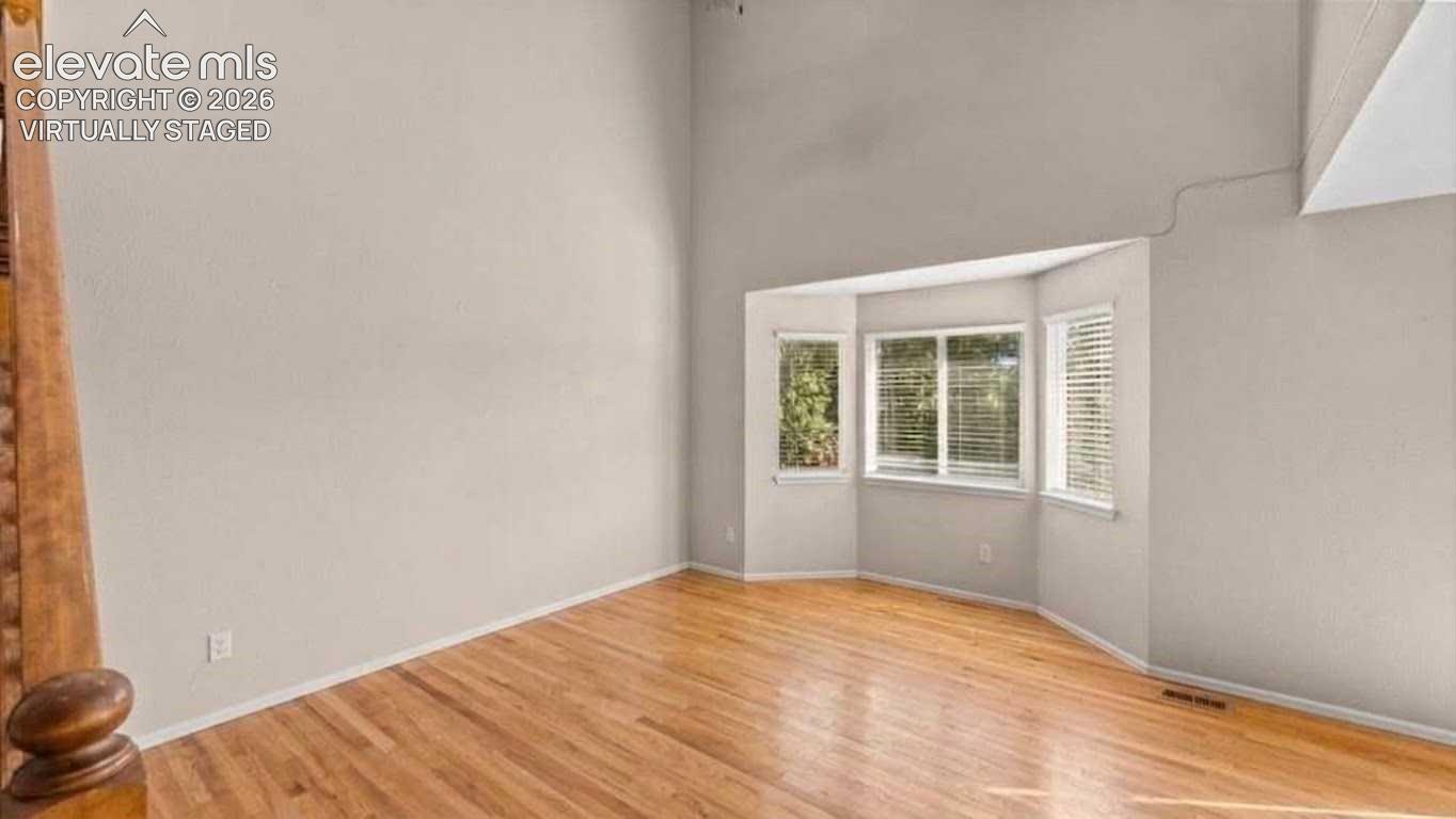 Listing photo 17 for 6544 Cabana Circle