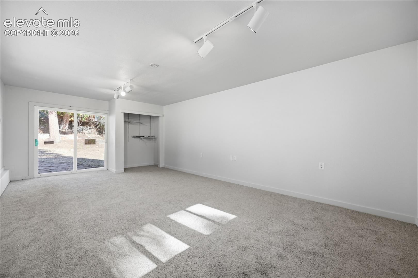 Listing photo 37 for 9795 Mountain Road